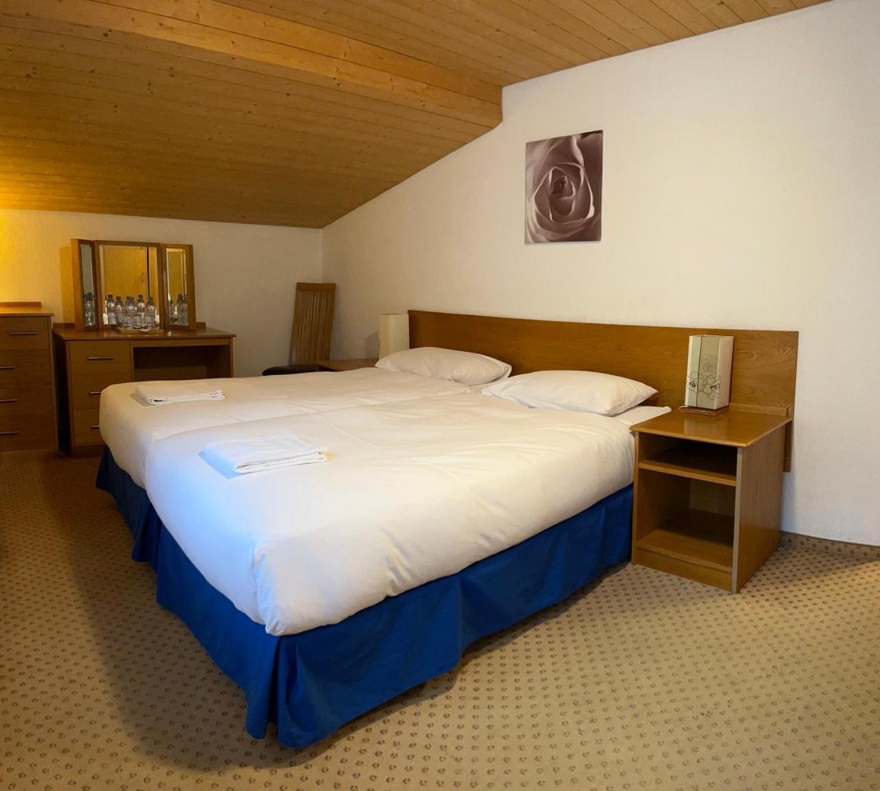 Chalet Rosa B&B Lauterbrunnen Esterno foto